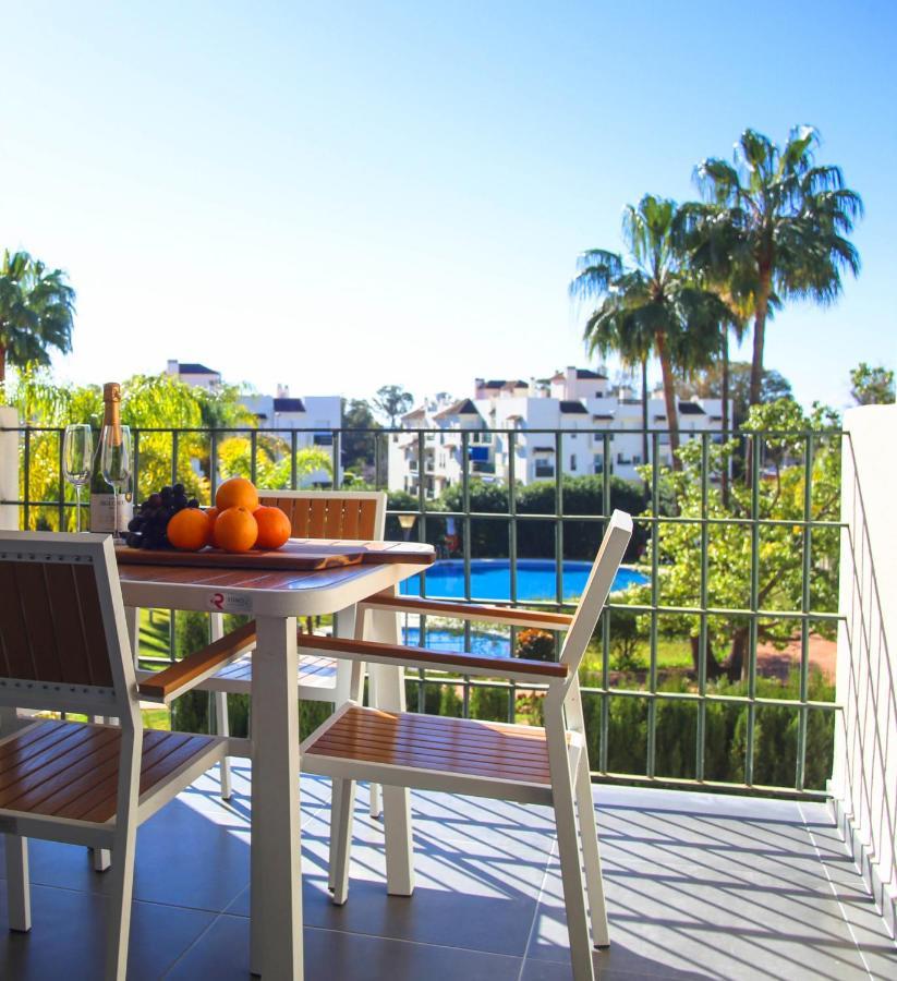 Walk To Puerto Banus, 2Br, 2Bth, Pool Apartment Marbella Bagian luar foto